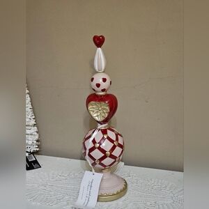 Red and Gold Heart Cupcakes & Cashmere valentine's day topiary